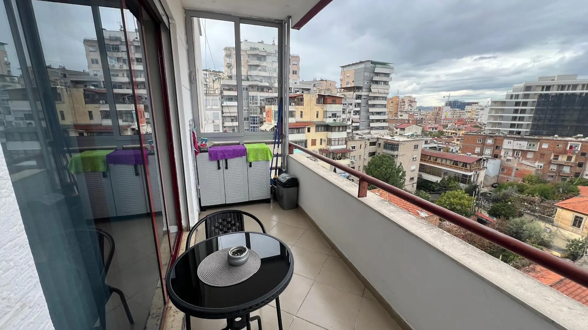 City Center Cozy Apartment 2 تيرانا